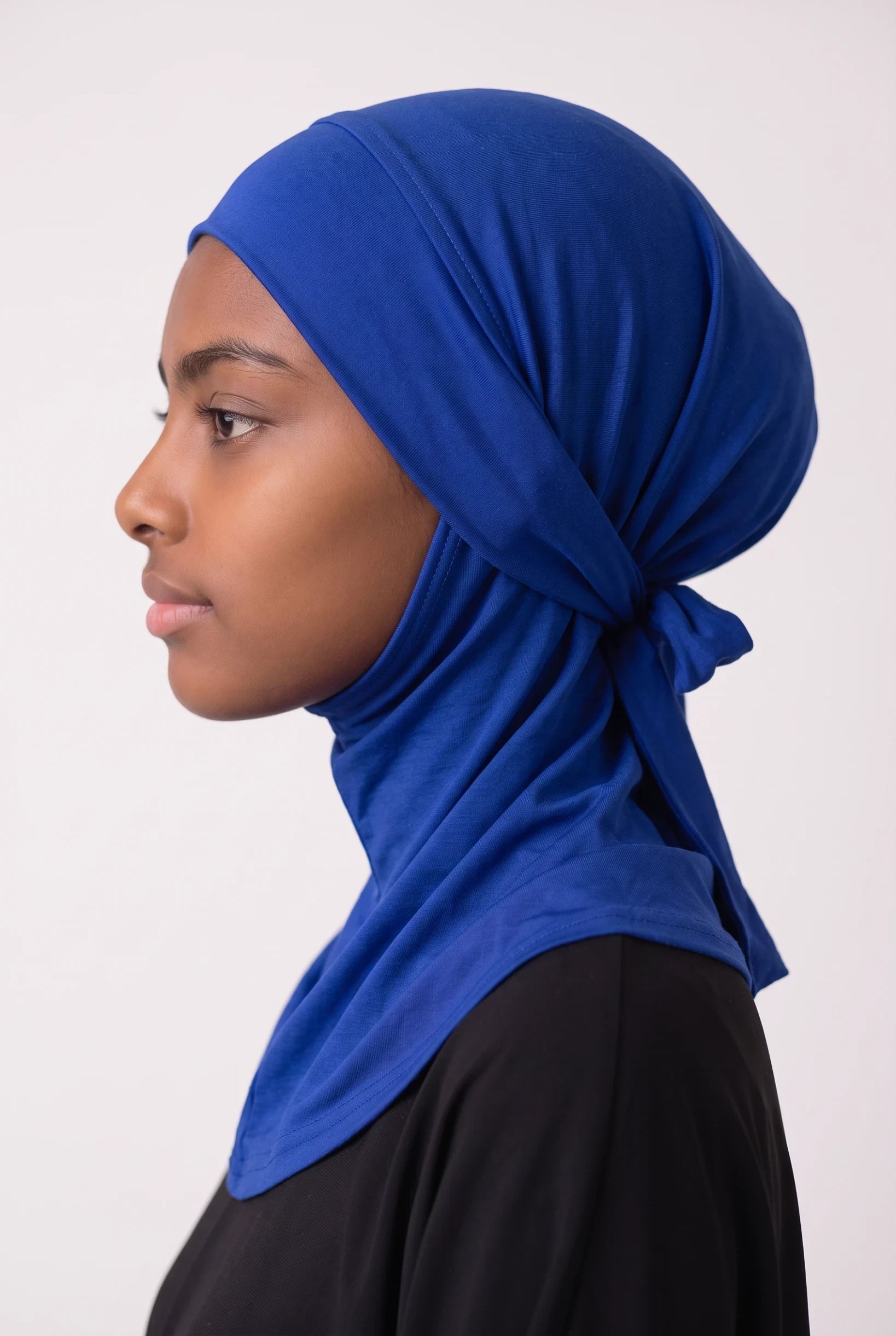 Essential Tie Bonnet