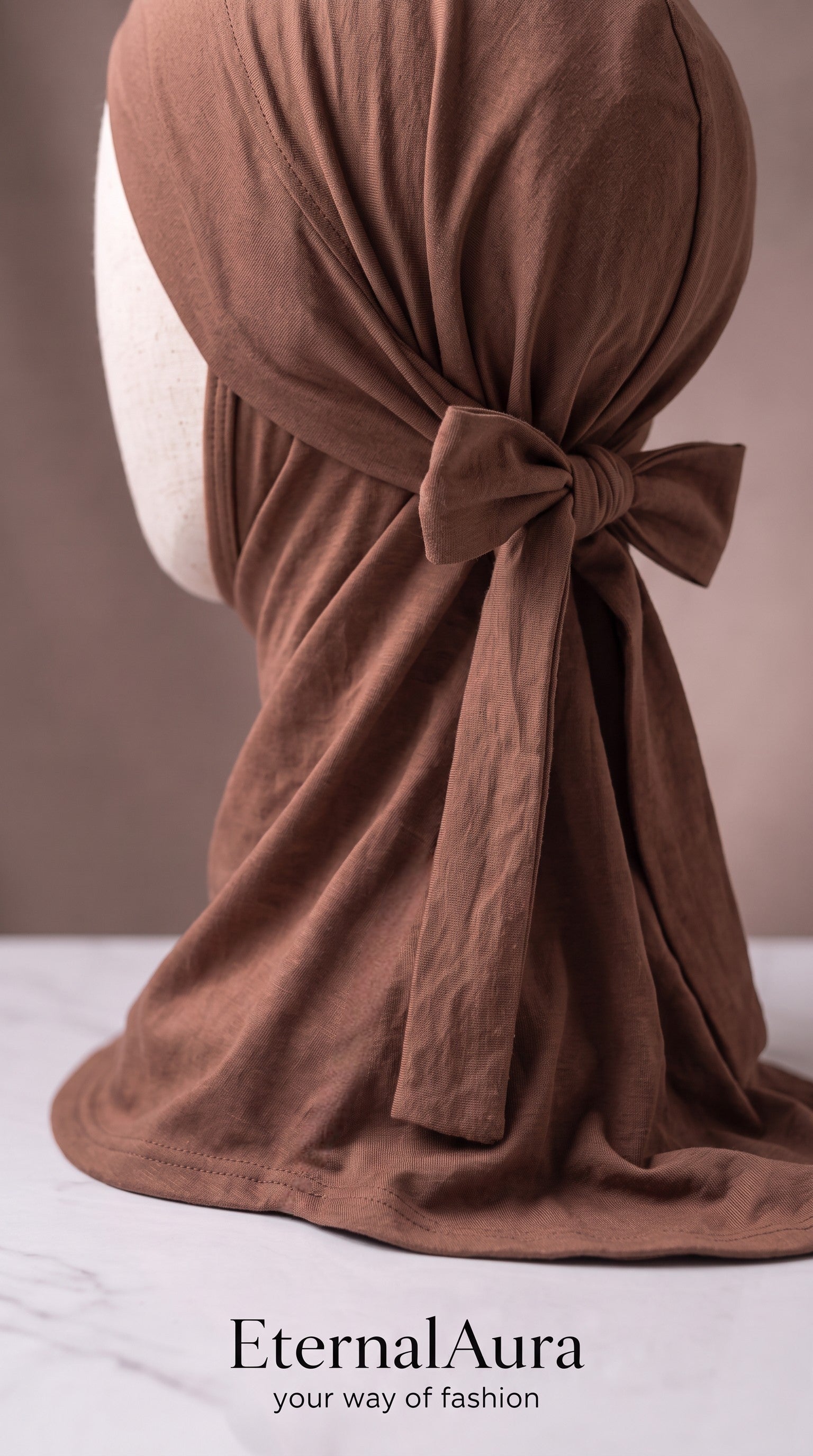 Essential Tie Bonnet